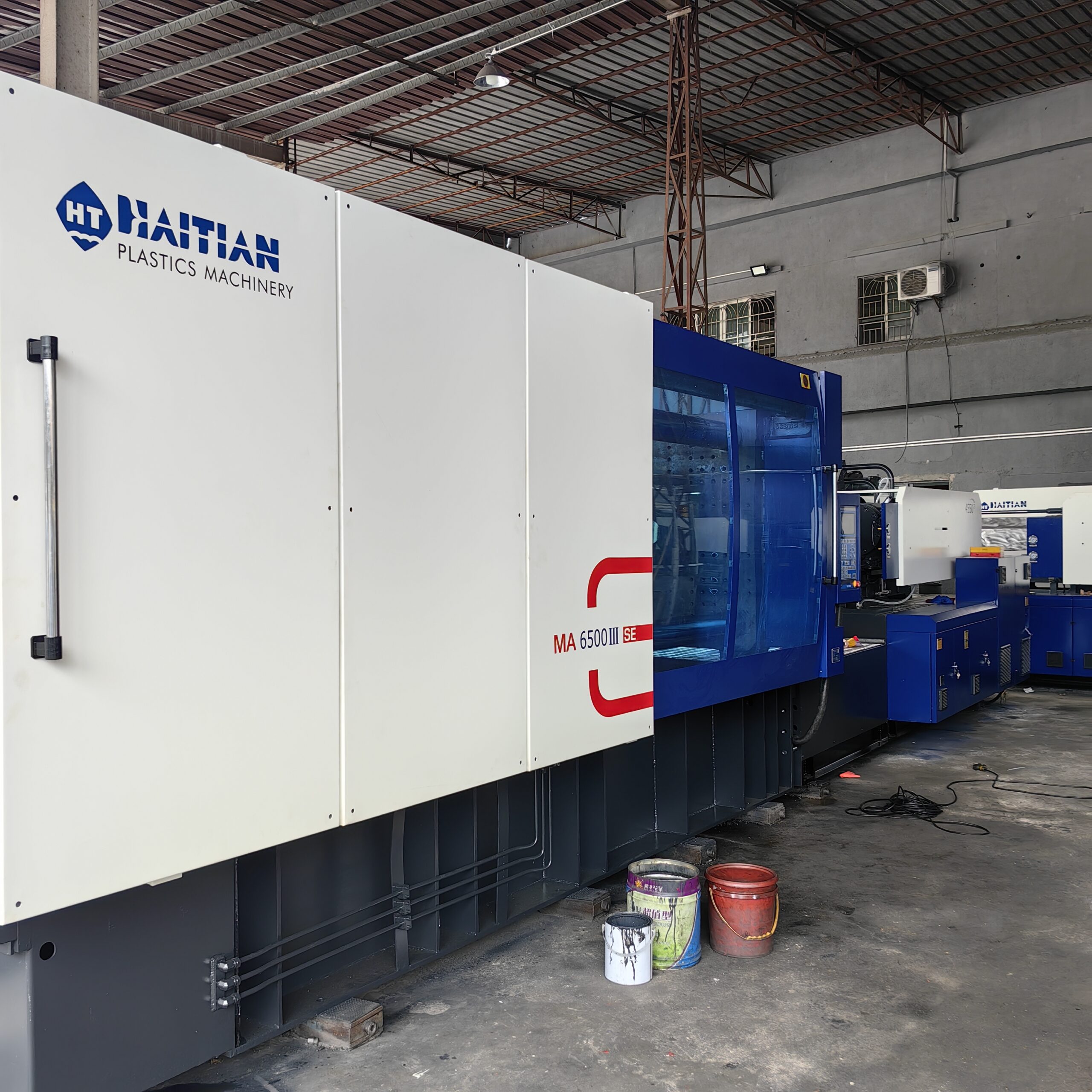 Haitian 650-ton injection molding machine factory